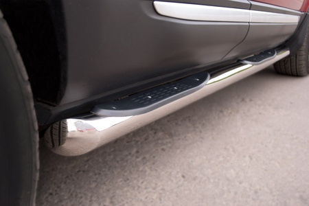 Пороги труба d76 с накладками вариант 1 RUSSTAL Land Rover Range Rover Evoque Prestige u Pure (2011-2017) REPT-0008051