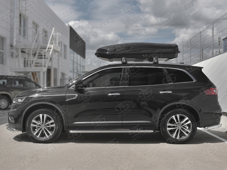 Пороги труба d42 с листом (нержавеющий лист, профиль нержавеющий) вариант 3 RUSSTAL Renault Koleos (2017-2023) RKL-0029753