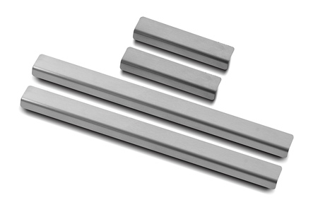 Накладки на пороги шлифованные RUSSTAL для Subaru Forester (2015-2018) SBFOR13-02