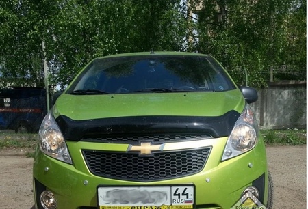 Дефлектор капота SIM для Chevrolet Spark (2010-2020)  SCHSPA1012