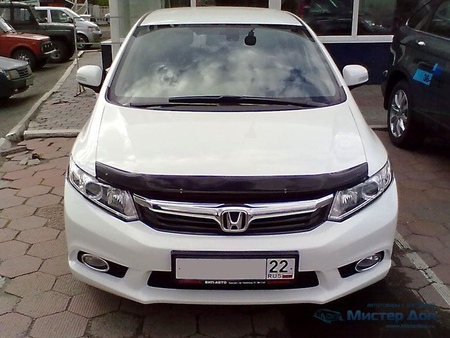 Дефлектор капота SIM для Honda Civic седан (2012-2020) SHOCIVS1212