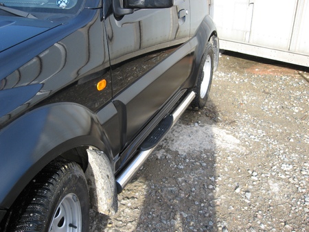 Защита порогов d76 с проступями Suzuki Jimny (98-2019) SJ005