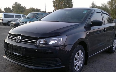 Дефлектор капота SIM для Volkswagen Polo седан (2010-2020)  SVOPOL0912