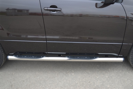 Пороги труба d76 с накладками вариант 2 RUSSTAL Suzuki Grand Vitara 5 дв. (2012-2016) SVT-0010952