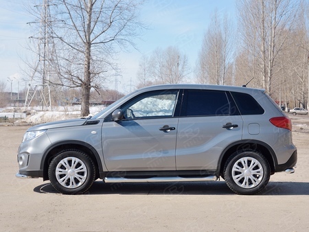 Пороги труба d76 с накладкой вариант 1 RUSSTAL Suzuki Vitara (2015-2026) SVT-0026441