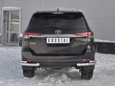 Защита заднего бампера уголки d63 секции d42 секции RUSSTAL Toyota Fortuner (2017-2021) TFZ-002893