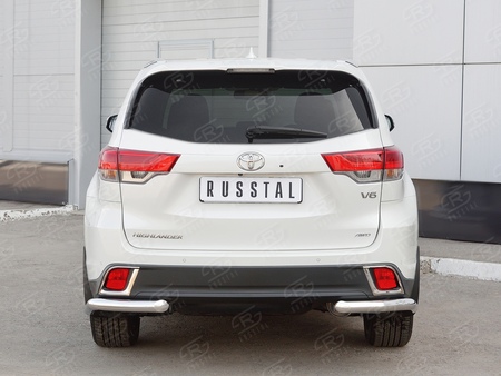 Защита заднего бампера уголки d63 секции RUSSTAL Toyota Highlander (2017-2020) THRZ-002628