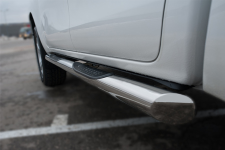 Пороги труба d76 с накладкой вариант 1 RUSSTAL Toyota Hilux (2015-2026) THT-0021511