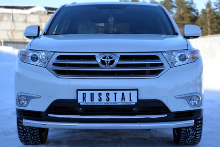 Защита переднего бампера d63 секции RUSSTAL Toyota Highlander (2010-2013) THZ-001253
