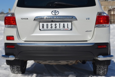 Защита заднего бампера уголки d76 RUSSTAL Toyota Highlander (2010-2013) THZ-001259