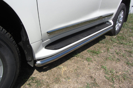 Защита штатного порога d57 Toyota Land Cruiser 200 (2015-2021) TLC2-15-006