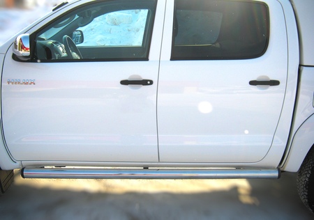Пороги труба d76 вариант 2 RUSSTAL Toyota Hilux (2009-2014) TLT-0000072