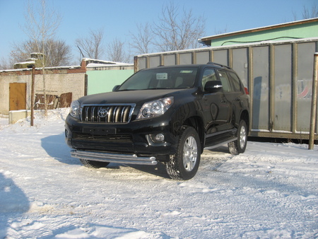 Защита переднего бампера d57+d57+d42 тройная радиусная Toyota Land Cruiser Prado (2010-2014) TOP009
