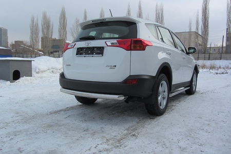 Защита заднего бампера d76 радиусная Toyota RAV4 (2013-2015) TR413-013