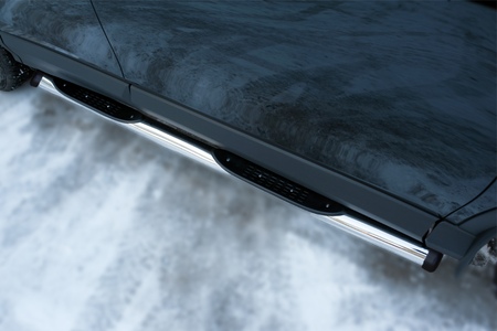 Пороги труба d76 с накладкой вариант 2 RUSSTAL Toyota RAV4 (2015-2019) TR4T-0021962