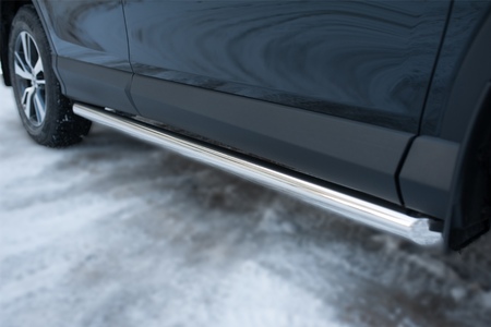 Пороги труба d63 вариант 1 RUSSTAL Toyota RAV4 (2015-2019) TR4T-0021971