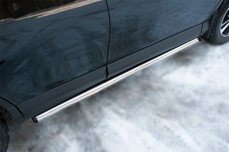 Пороги труба d63 вариант 2 RUSSTAL Toyota RAV4 (2015-2019) TR4T-0021972