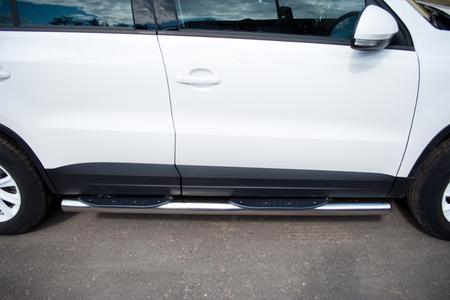 Пороги труба d76 с накладками вариант 3 RUSSTAL Volkswagen Tiguan Track & Field (2011-2017) VGT-0004943