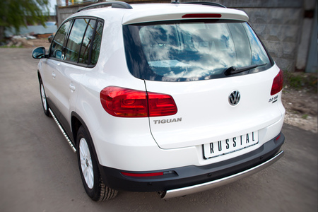 Защита заднего бампера d75х42 овал RUSSTAL Volkswagen Tiguan Track & Field (2011-2016) VGZ-000499