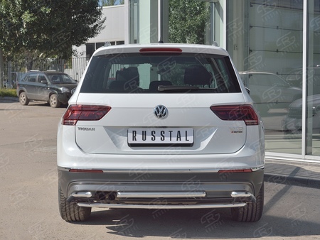 Защита заднего бампера d42/d42/d42 уголки RUSSTAL Volkswagen Tiguan (кроме Off Road) (2017-2020) VGZ-002722