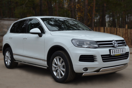 Пороги труба d75х42 с проступью RUSSTAL Volkswagen Touareg (2010-2013) VTT-001071