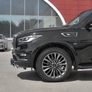 Защита переднего бампера d75х42 дуга RUSSTAL Infiniti QX80 (2018-2019)