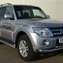 Защита переднего бампера d76х42 дуга RUSSTAL Mitsubishi Pajero (2012-2014)