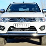 Защита переднего бампера d63 секции d63 дуга RUSSTAL Mitsubishi Pajero Sport (2013-2015)