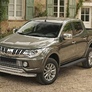 Защита переднего бампера d76+75x42 овал Mitsubishi L200 (2015-2019)