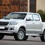 Защита переднего бампера 75х42 овал Toyota Hilux (2011-2015)