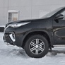 Защита переднего бампера d63 дуга-d63 уголки+клыки RUSSTAL Toyota Fortuner (2017-2021)