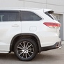 Защита заднего бампера d63 дуга RUSSTAL Toyota Highlander (2017-2020)