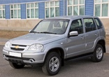 Пороги алюминиевые Black Chevrolet Niva (2002-09-2019)