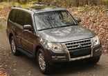 Пороги алюминиевые Black new Mitsubishi Pajero IV (2006-2024)