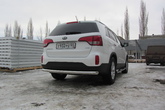 Защита заднего бампера d76 радиусная Kia Sorento (2013-2015)