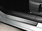 Накладки на пороги Croni Assymetrik матовые Skoda Yeti (2005-2012)