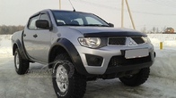 Дефлектор капота SIM для Mitsubishi L200 (2007-2015) 