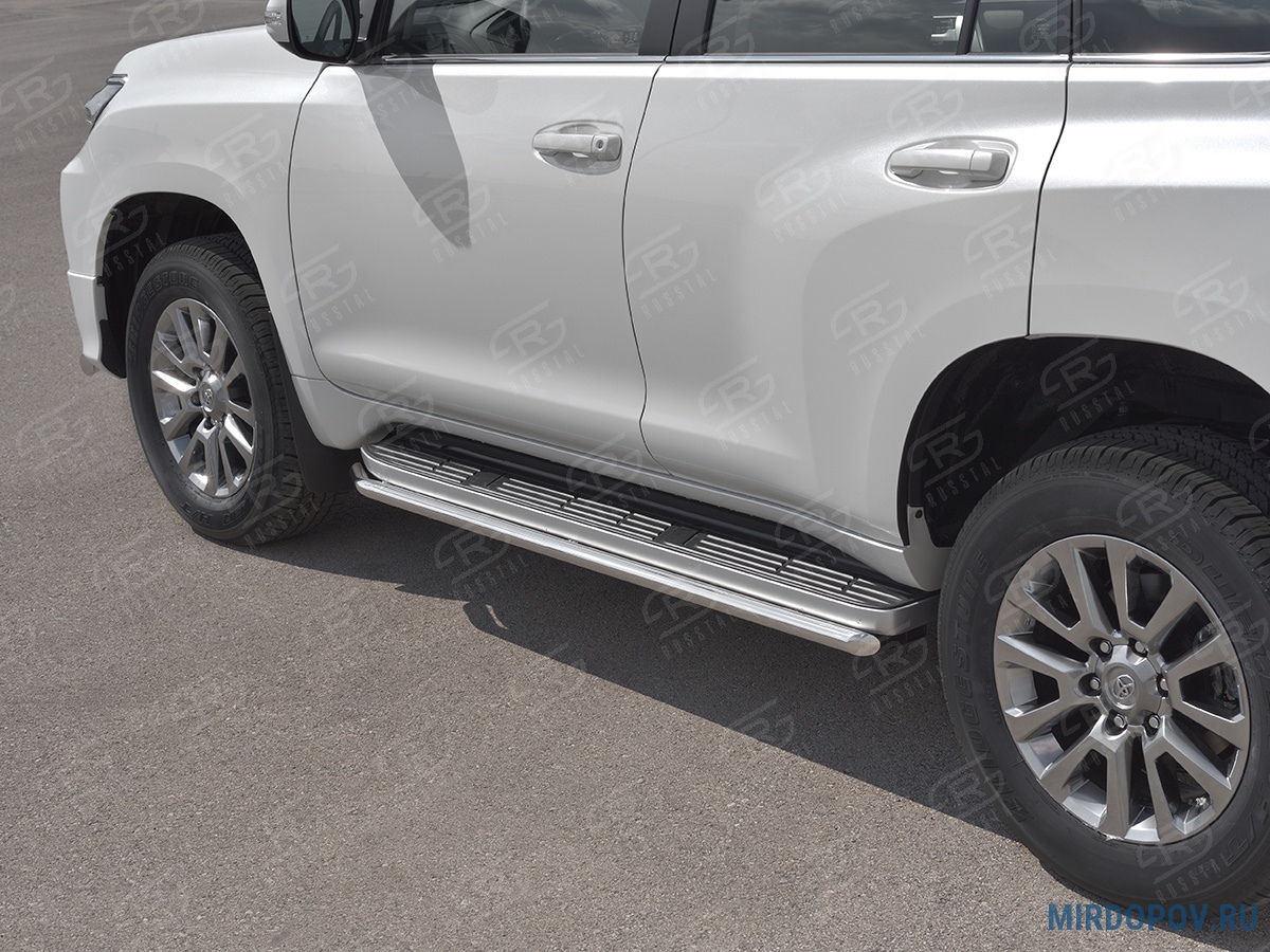 Защита порогов d42 RUSSTAL Toyota Land Cruiser Prado 150 Style (2019-2024)  № LCPT-003300 - купить по лучшей цене на mirdopov.ru