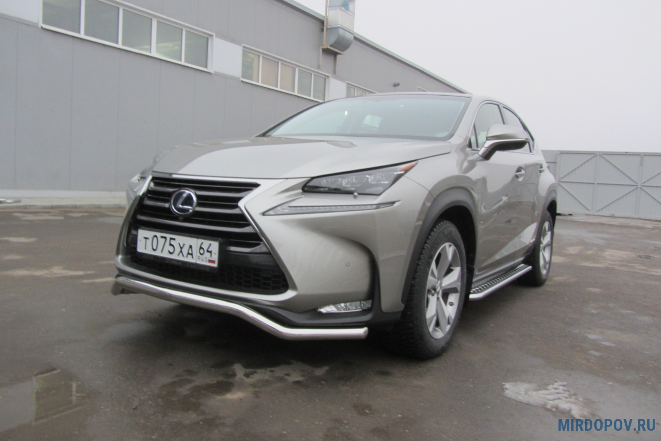 Защита переднего бампера d57 волна Lexus NX 300h (2014-2021) № LNX001 -  купить по лучшей цене на mirdopov.ru