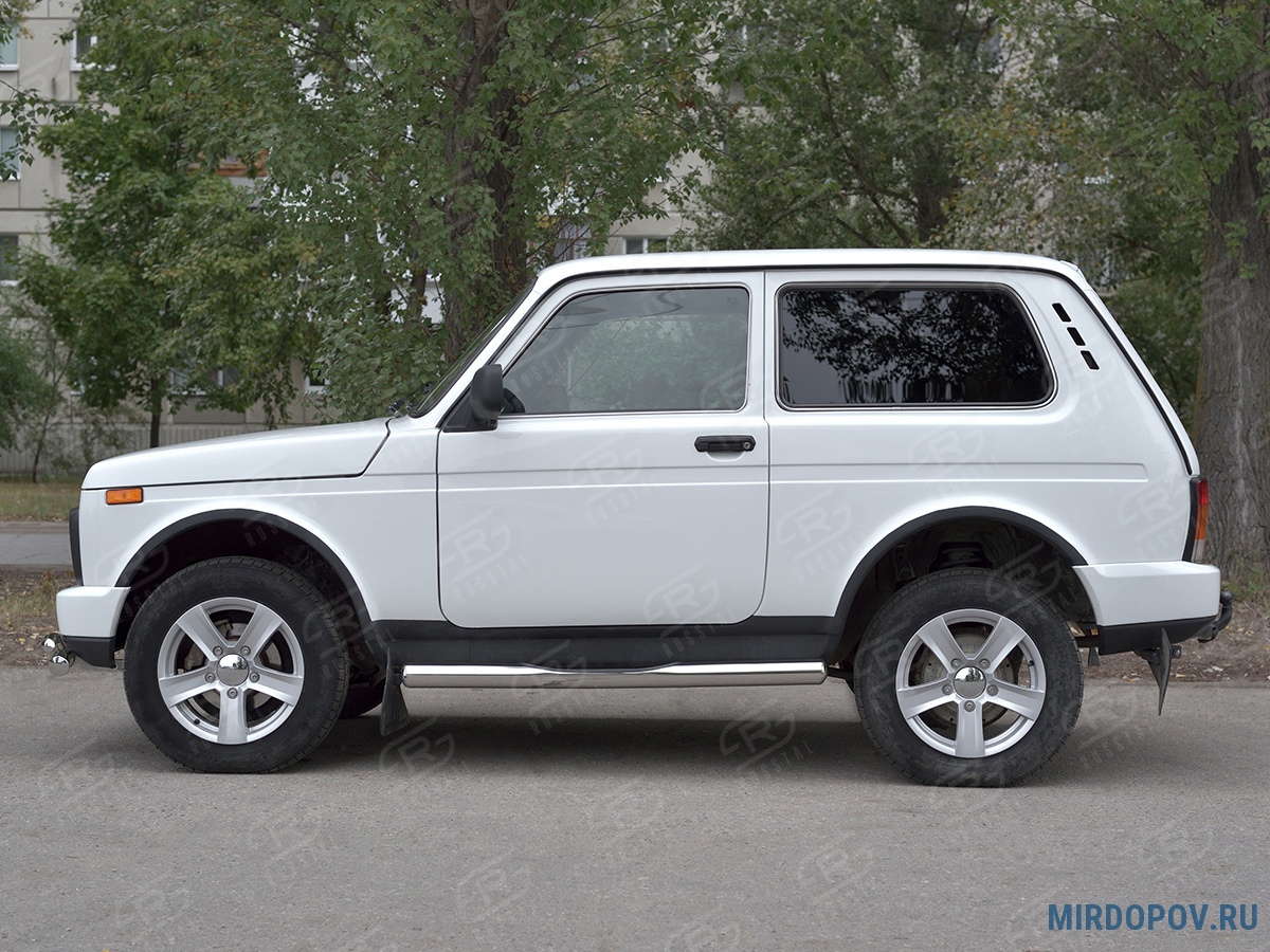 Защита порогов d76 труба черная Lada Niva 21213 3-дверная (1993-2023)