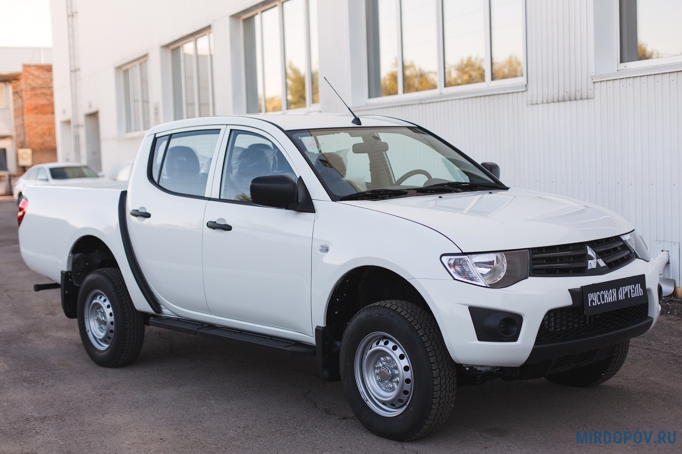 Пороги металлические Mitsubishi L200 (2007-2015) № PML-028501 - купить по  лучшей цене на mirdopov.ru