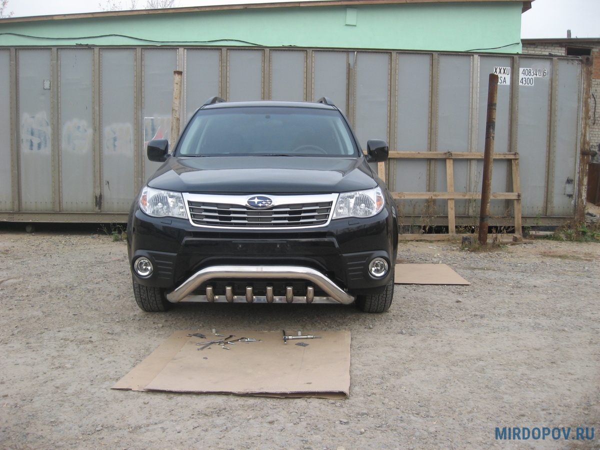 Кенгурятник d76 мини с защитой картера Subaru Forester (2008-2013) № SF003  - купить по лучшей цене на mirdopov.ru