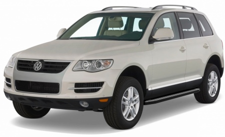 Пороги алюминиевые Premium-Black для Volkswagen Touareg без пневмо подвески (2002-2010) A193ALB.5809.1