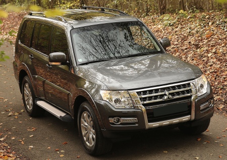 Пороги алюминиевые Silver new Mitsubishi Pajero IV (2006-2025) F173AL.4002.1