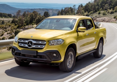 Пороги алюминиевые Black для Mercedes-Benz X-Class (2018-2025) F193ALB.3901.1