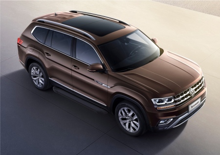 Пороги алюминиевые Black new Volkswagen Teramont (2018-2023) F193ALB.5805.1