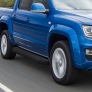 Пороги алюминиевые Premium-Black для Volkswagen Amarok (2016-2023)
