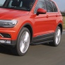 Пороги алюминиевые Black new Volkswagen  Tiguan (2017-2024)