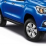 Пороги алюминиевые Black new Toyota Hilux (2015-2023)