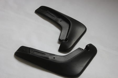 Брызговики передние Geely Emgrand (2011-2019)  7025040351